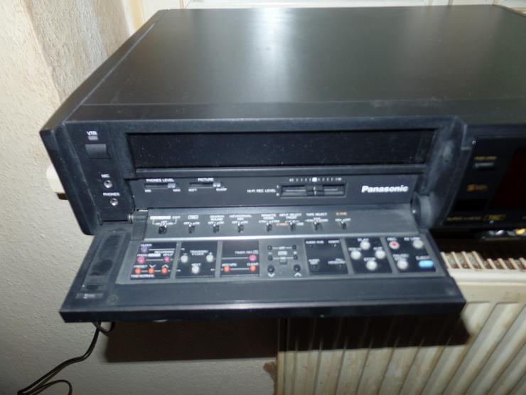 Bild 2: Videorecorder Panasonic NV-FS200 VHS Panasonic VHS NV-J35HQ HI-FI HI