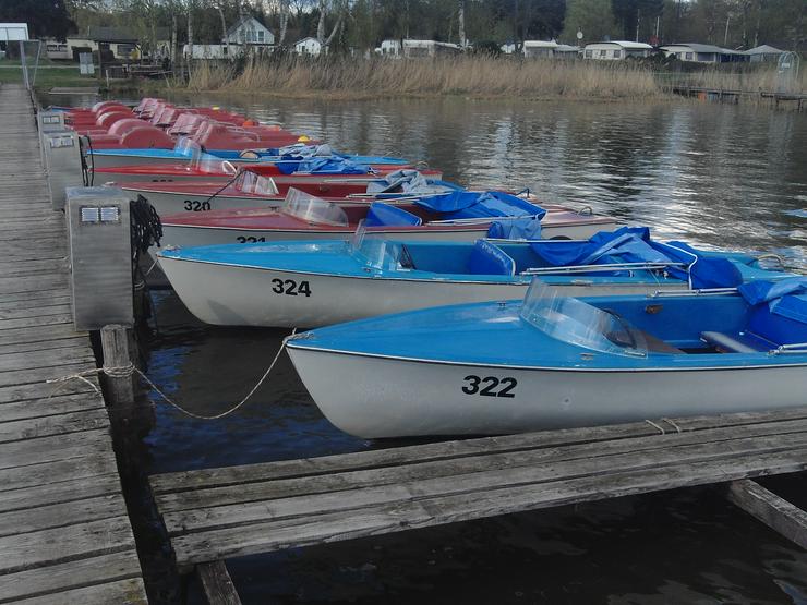 Bild 4: Bootsverleih Kielhorn / Steg N 21 3 Std. Elektroboot fahren Steinhuder Meer in Mardorf