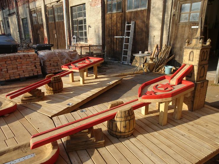 Bild 3: Spielplatzgestaltung, Freiraumgestaltung aus Holz (Schaukeln,Wippen,Baumhaus,Klettergerüst)