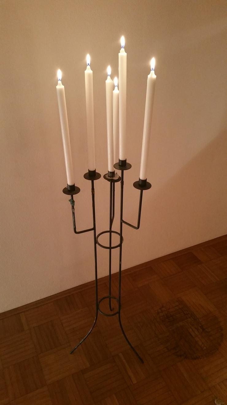 Bild 1: Kerzenleuchter für 6 Kerzen.