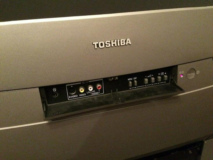 Toshiba Rückwandprojektor 43PJ03G KOSTENLOS - 25 bis 45 Zoll - Bild 2