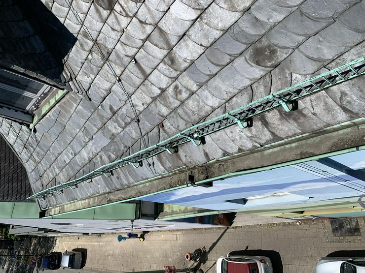 Bild 10: Dachrinnenreinigung in Essen  2,19€ pro Meter zzgl.