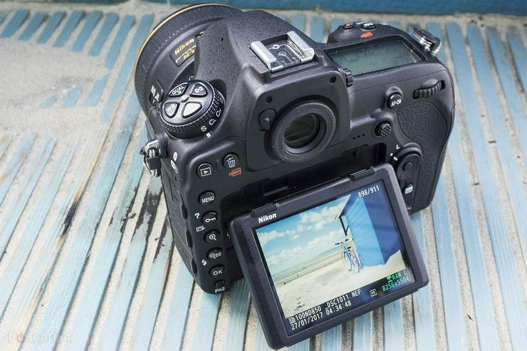 Nikon D850 Kamera In einwandfreiem Zustand - Digitalkameras (Kompaktkameras) - Bild 1