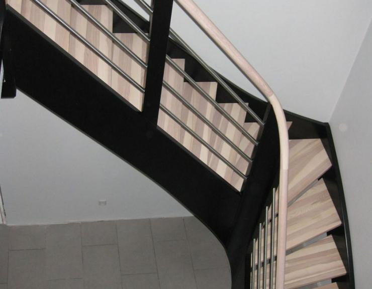 Bild 1: NEU Holztreppen ''Bruno" nach Maß mit montage vom Treppen Hersteller