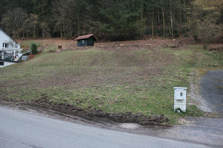 Idyllischer Bauplatz-Baugrundstück am Waldrand in ruhiger Lage für 1-4 Familienhaus