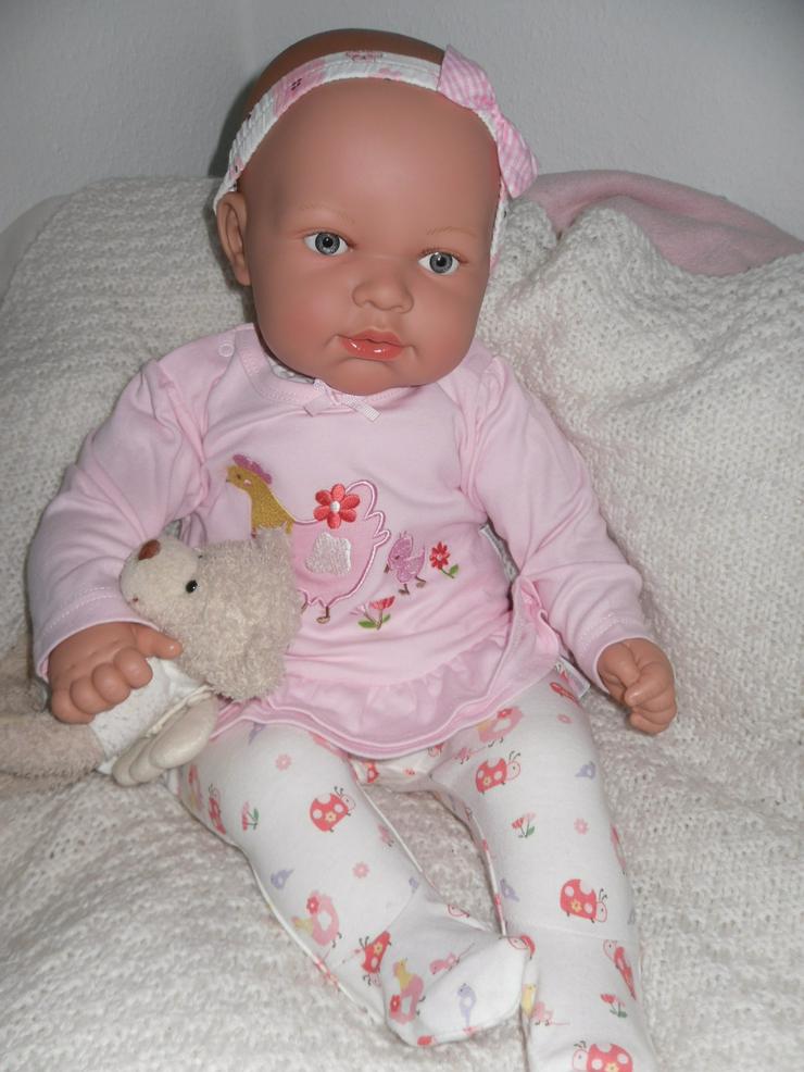  Arias Babypuppe Bella 65 cm mit Schnuller NEU - Puppen - Bild 1
