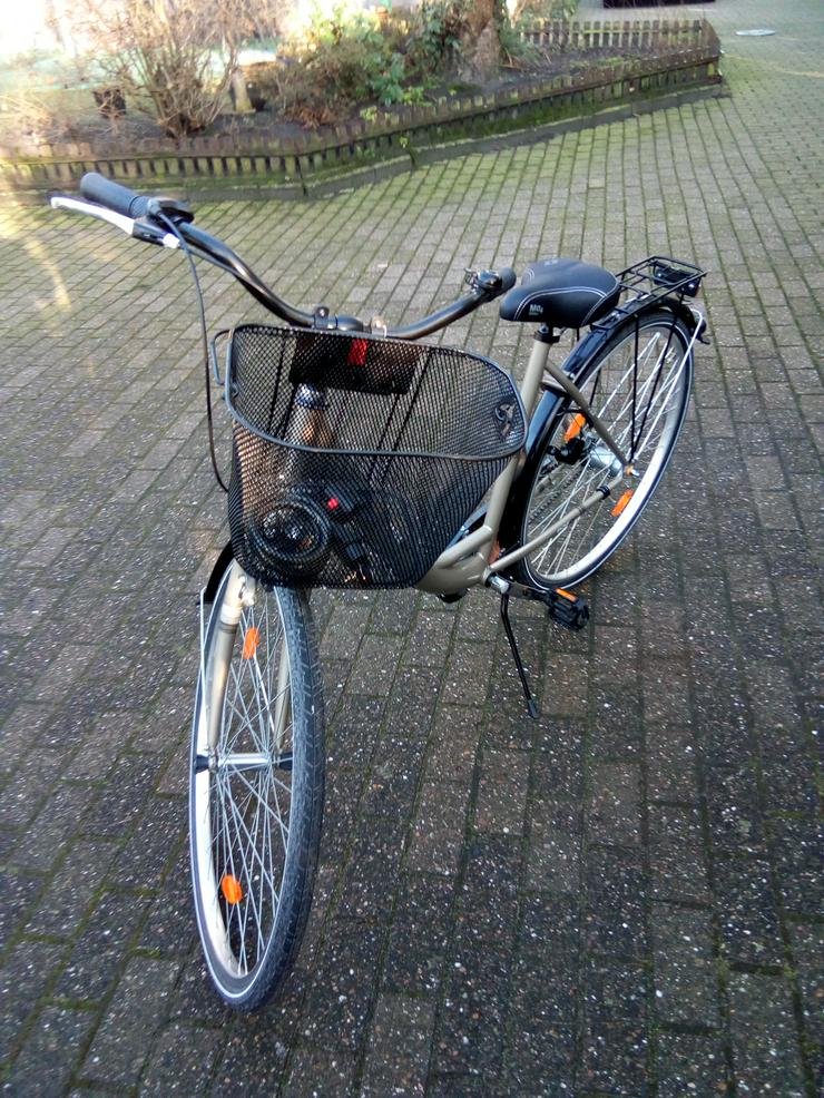 Damen Fahrrad Neuwertig - Citybikes, Hollandräder & Cruiser - Bild 3