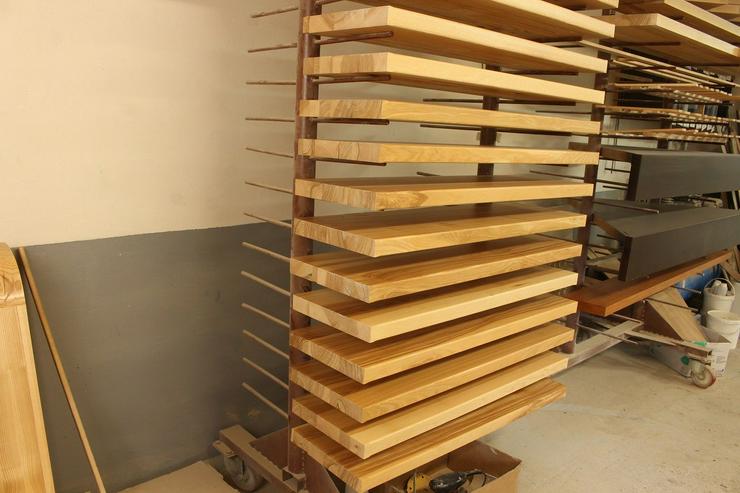 Bild 3: RENOVIERUNGSSTUFE HOLZTREPPENSTUFEN ESCHENHOLZ MASSIVHOLZ UNBEMALT 85x28x4cm