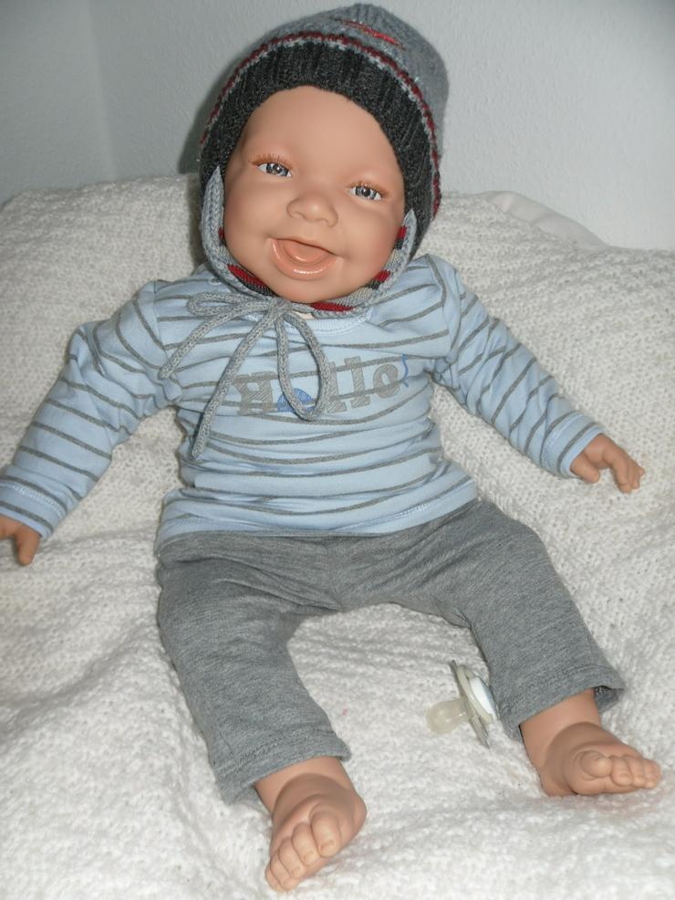 Bild 9:  Babypuppen Leopold 54 cm mit Schnuller Doro Dolls Baby NEU