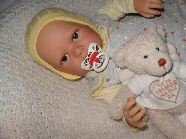 Bild 8: Doro Dolls Babypuppe Mona 50 cm mit Schnuller Spielpuppe Baby NEU