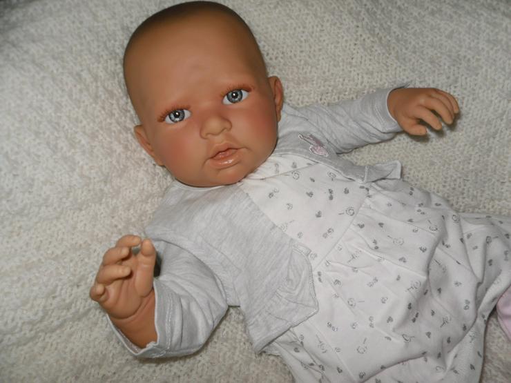 Bild 3: Doro Dolls Babypuppe Alexandra 52 cm mit Schnuller Spielpuppe NEU