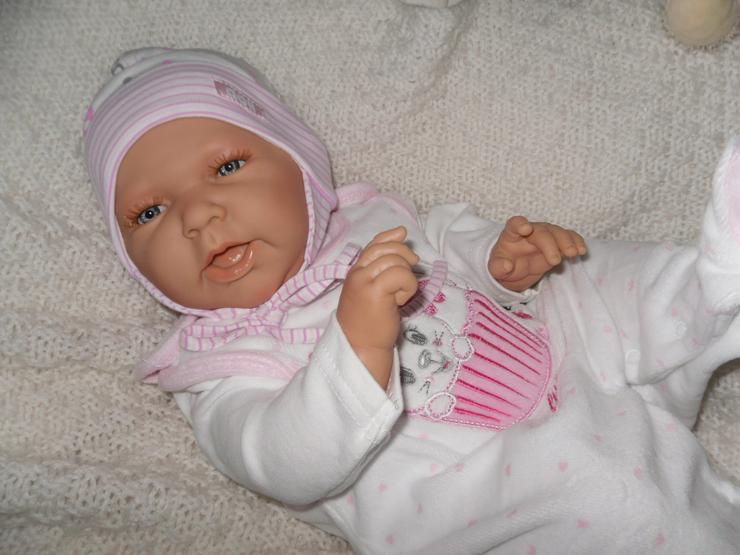 Bild 3: Doro Dolls Babypuppe Lene 52 cm mit Schnuller Spielpuppe Baby NEU