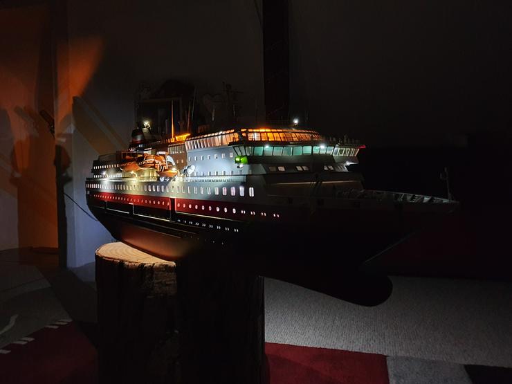 Hurtigruten,Postschiff,Norwegen,Nordkappfähre,Schiff,Kreuzfahrt - Schiffsmodelle - Bild 11