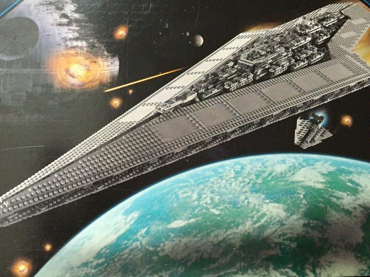 Bild 3: LEGO Star Wars Super-Sternenzerstörer 10221 Neu OVP UCS