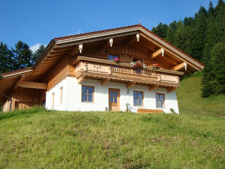 Bild 8: Komfortable Almhütte in traumhafter sonniger Alleinlage in Tirol 