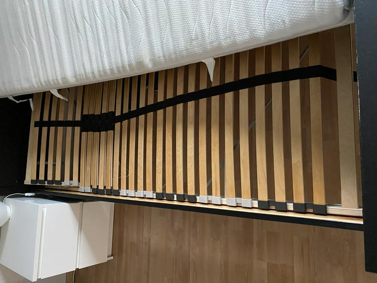 Bild 6: Ikea Hemnes Bettgestell braun 200 x 180 cm mit 2x Lidl Lattenrost