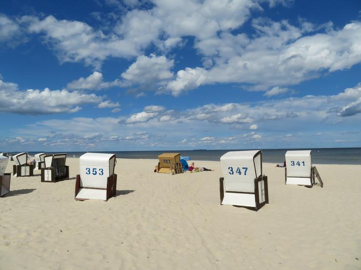 Sehr strandnahe Ferienwohnung direkt am Meer auf der Insel Usedom! - Ferienwohnung Ostsee - Bild 2