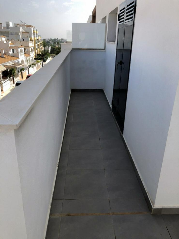 Halbneuer Bungalow im ¨El Balcon de Villacosta¨ - Haus kaufen - Bild 3