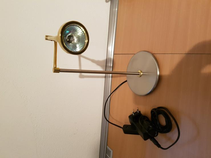 LED Stehlampe in Edelstahl/Messing