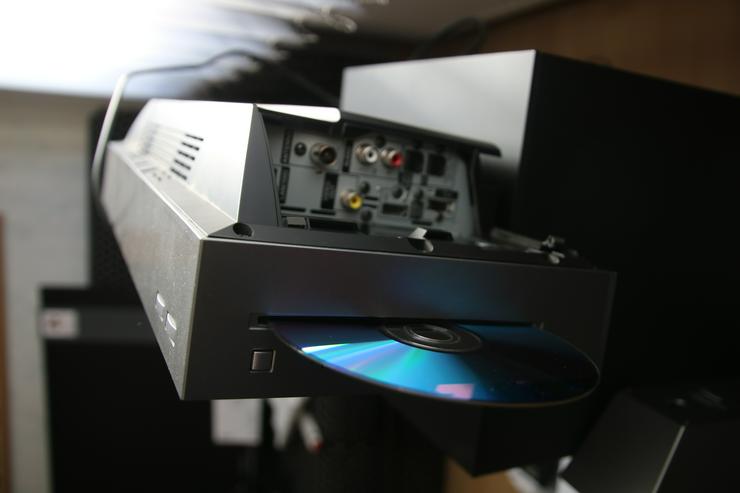 Bild 2: Heimkino System Sony BDF-500 mit Blue Ray HD Videospieler, alle CD und Radio