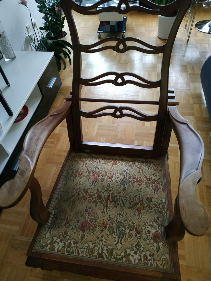 Bild 6: Armlehnen Sessel/Stuhl im englischen Stil
