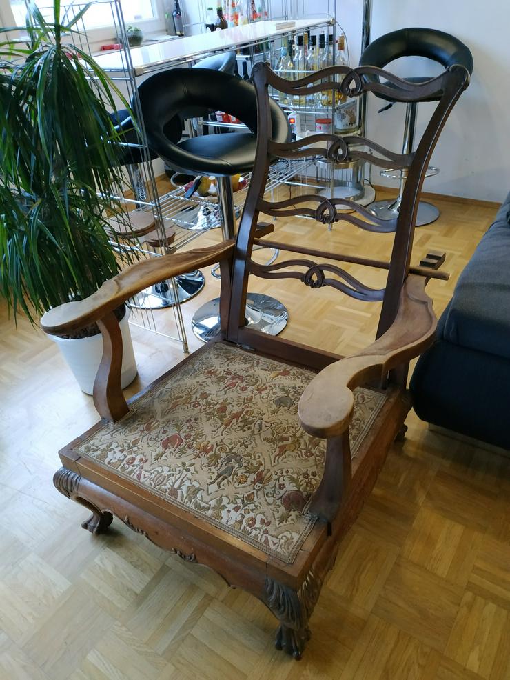 Bild 4: Armlehnen Sessel/Stuhl im englischen Stil