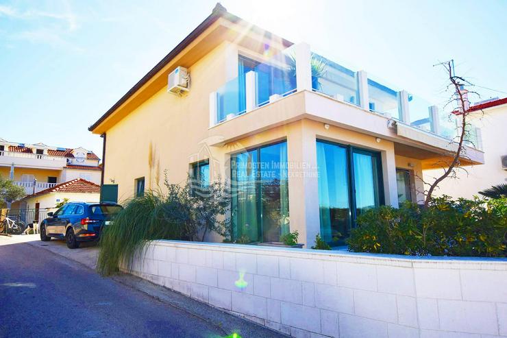 Top Immobilie direkt am Meer in Rogoznica - Haus kaufen - Bild 1
