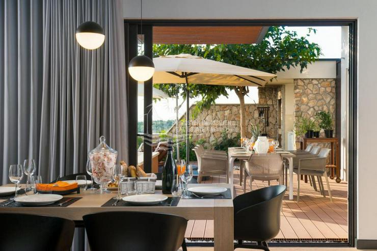 Moderne 5 Sterne Villa mit traumhaft schönen Panoramablick in Primosten - Haus kaufen - Bild 7
