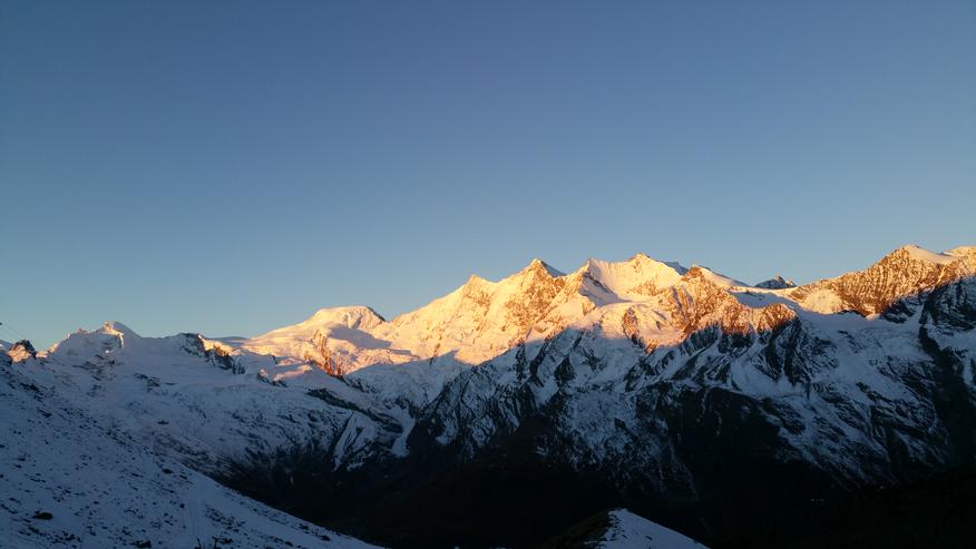 Ferienhaus für Familien Gruppen Schullager Freizeiten Wallis Berge Wandern Skifahren - Ferienhaus Schweiz - Bild 7