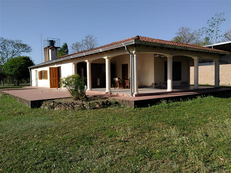 Gepflegtes Anwesen in Acahay, Paraguay - Haus kaufen - Bild 11