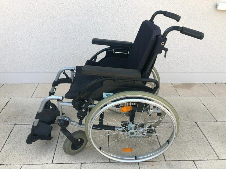 Rollstuhl mit elektrischer Schiebehilfe NW über 3000,-€ - Rollstühle, Gehhilfen & Fahrzeuge - Bild 1