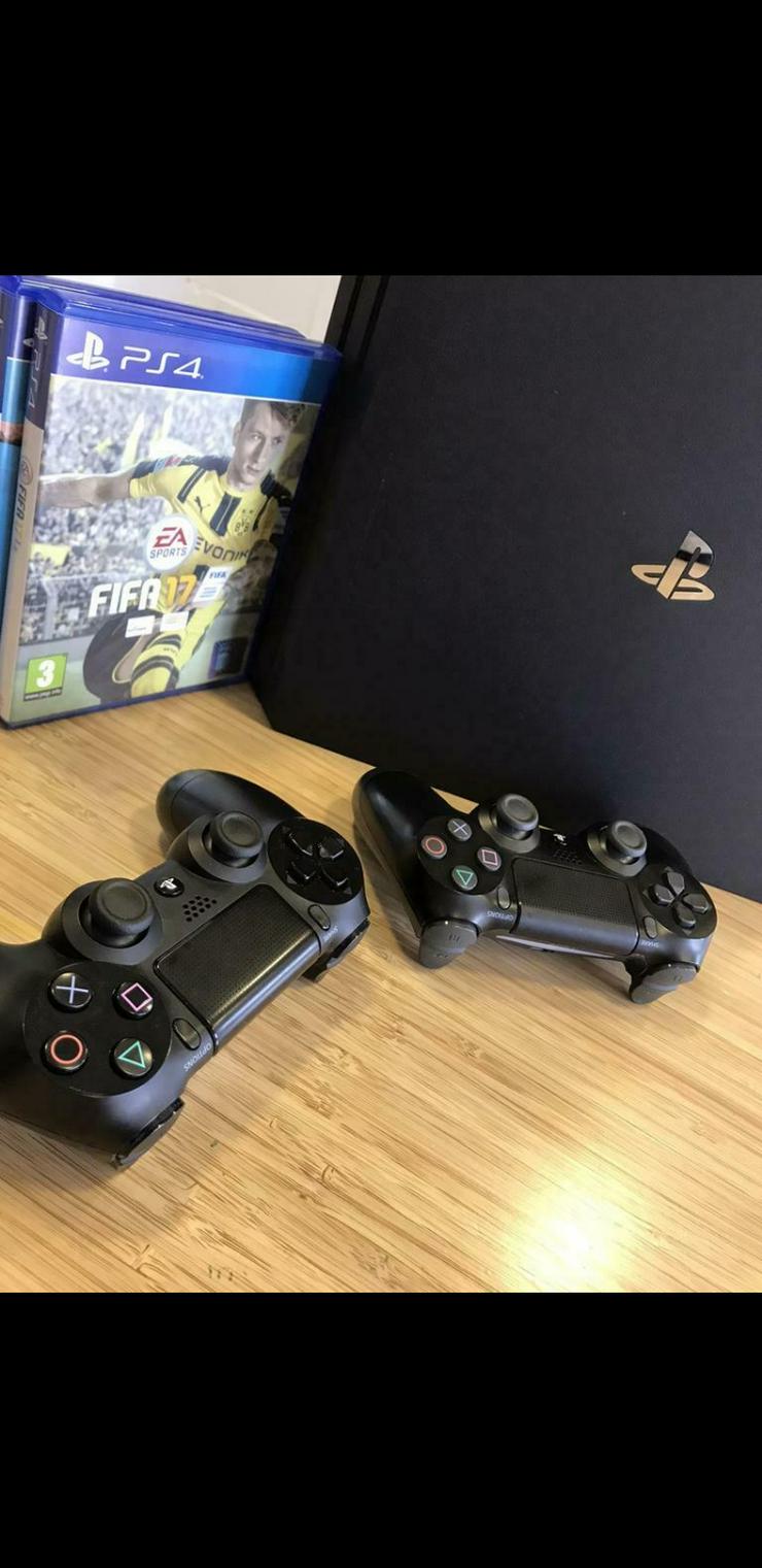 PS4 Pro - 2-Manetts - 2 Einsätze - PlayStation Konsolen & Controller - Bild 1