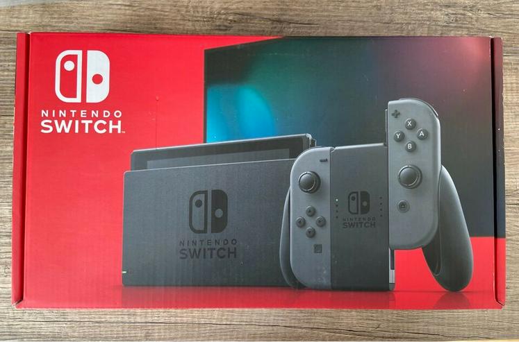 Nintendo Switch - Weitere Konsolen & Controller - Bild 1