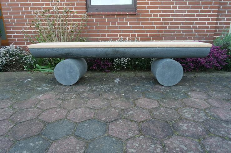 Bild 2: Gartenbank aus Beton ca.300 kg. Krongartmöbel.