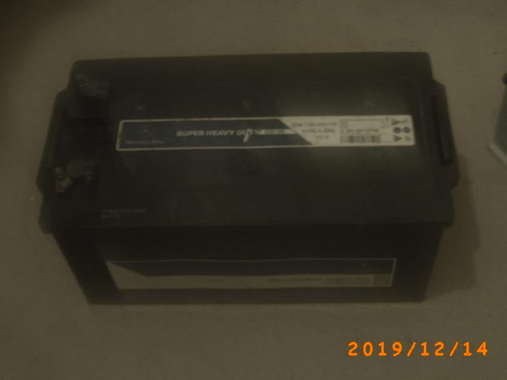Bild 8: Verkaufe 2 Batterien 12 V/110 ah / 12 V /220 ah für Lkw auf VB 