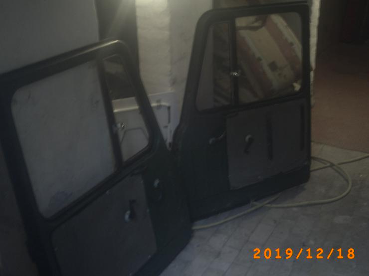 Bild 11: Biete 2 Türen von einem LKW Robur 280€ VB an