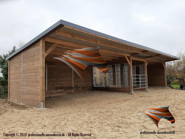 Bild 2: Den perfekten Pferdestall bauen: Außenboxen TOP Pferdebox, Offenstall kaufen & Paddockbox - Stallbau und Offenstallhaltung mit Weidehütte und Fressgitter