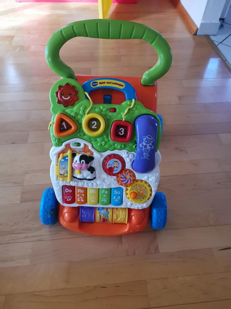 Spiel- und Laufwagen - Spielzeug für Babys - Bild 1
