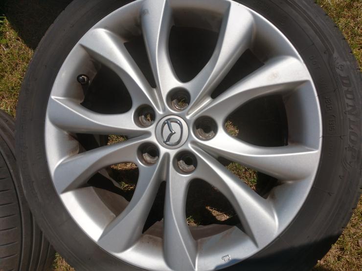 Bild 7: Mazda Sommerreifen auf Alufelge Dunlop 205 50 R17 93W