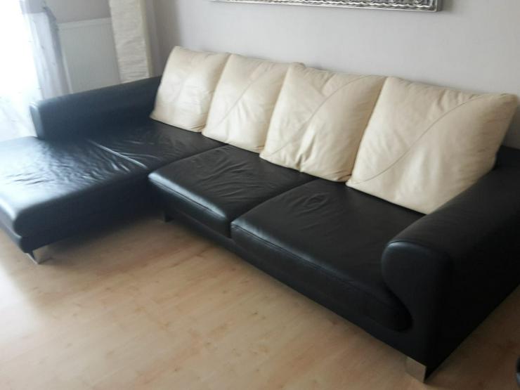 Bild 2: Designer-Echtleder-Sofa mit Ottomane und abnehmbaren Rückenkissen 