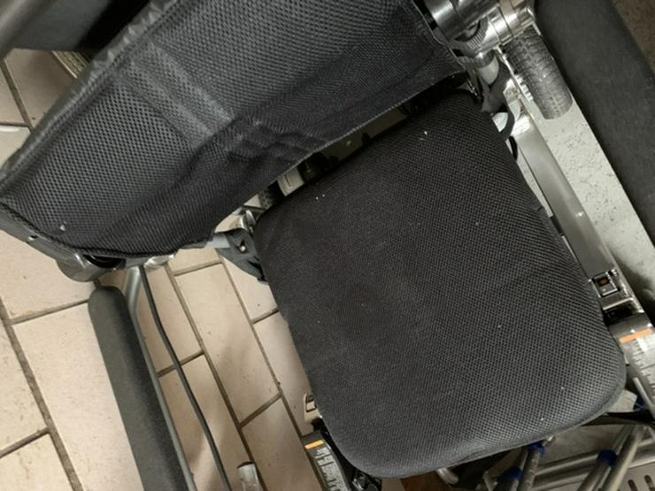 Bild 3: Wegen Todesfall faltbare Elektro Rollstühle von Mistral zu verkaufen 