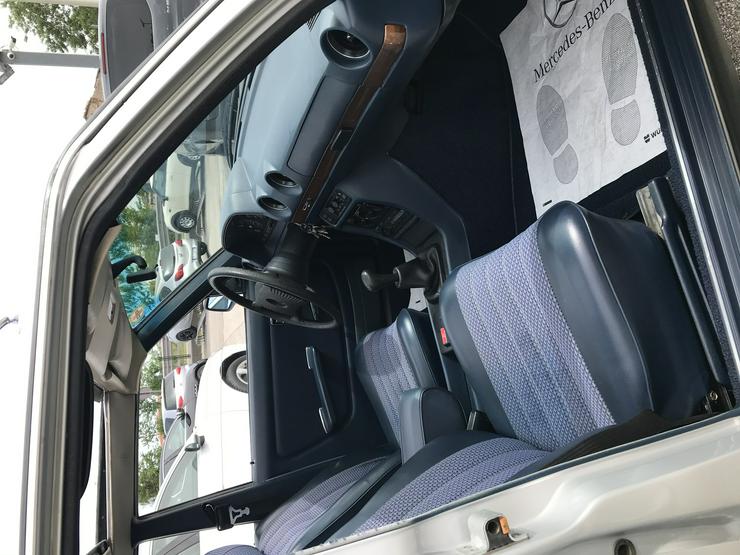Bild 8: W123/C/S123 (E-Klasse 200-300) 230T km zertifiziertes Servicebuch Mercedes 7 Sitze