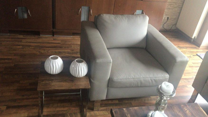 Bild 2: 3 sitzer 2 sitzer und Sessel, Kunstleder, gebraucht 