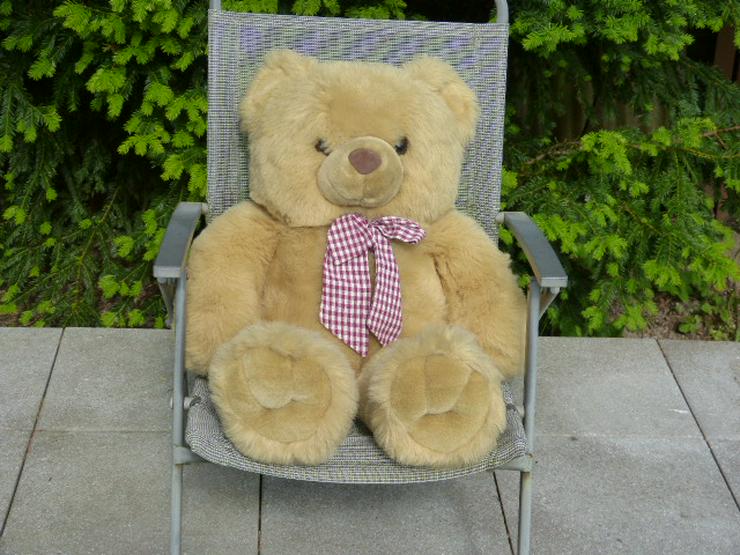 Bär 75 cm gross - Teddybären & Kuscheltiere - Bild 1