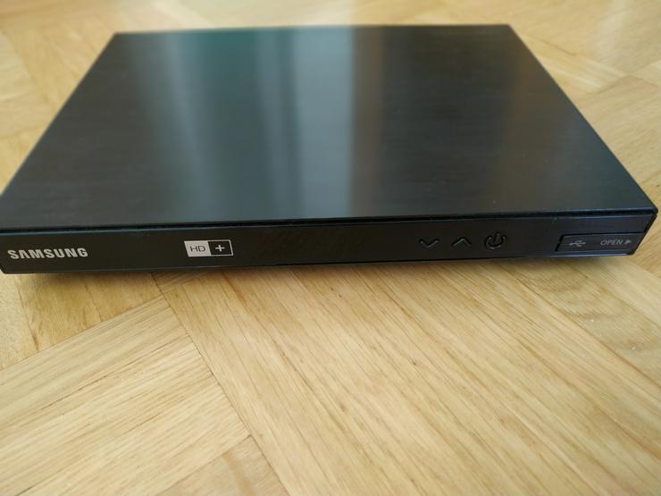 Bild 2: Samsung GX-SM650SJ HDTV Satelliten-Receiver (2x DVB-S/S2, Ethernet, HDMI, SCART, USB 2.0)