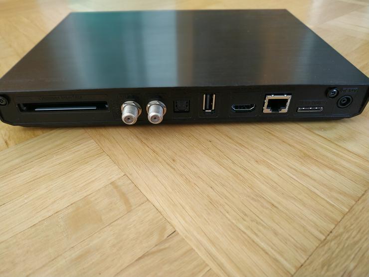 Bild 3: Samsung GX-SM650SJ HDTV Satelliten-Receiver (2x DVB-S/S2, Ethernet, HDMI, SCART, USB 2.0)