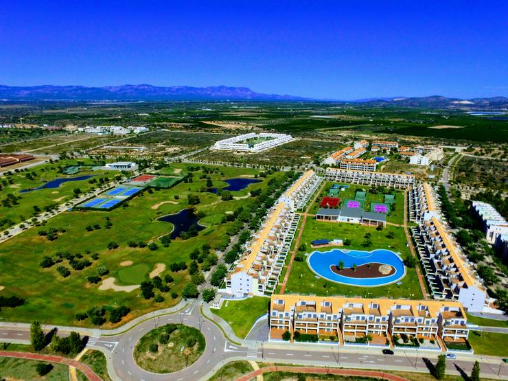 Ferienwohnung am Golfplatz in Spanien 5 Zimmer 2 Bäder 165 qm - Wohnung kaufen - Bild 11