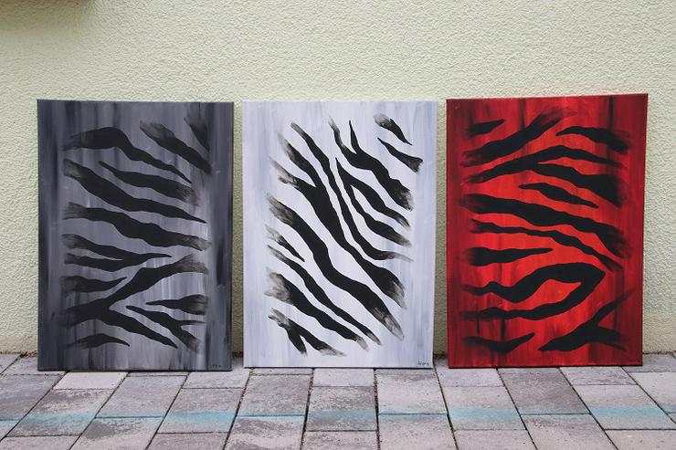 Ölgemälde “Zebra“ auf Leinwand, 3 Stück, rot-grau-weiß, 50 x 69,5 cm - Bilderrahmen - Bild 2