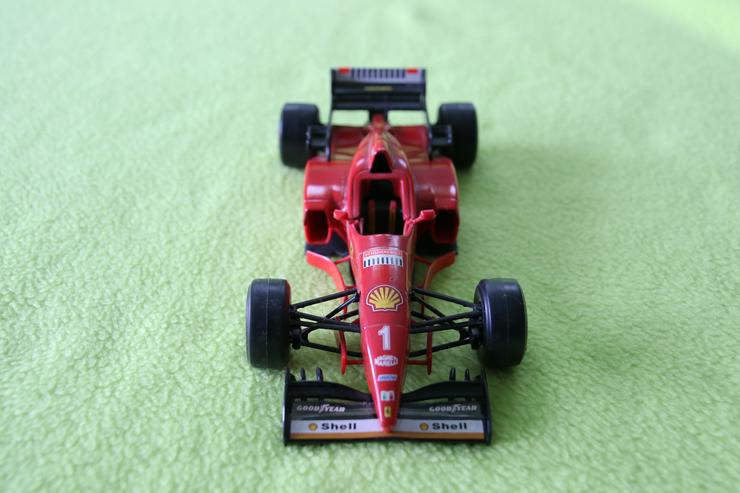 Modellauto “Ferrari F310“, 1:24, Top Zustand - Weitere - Bild 3
