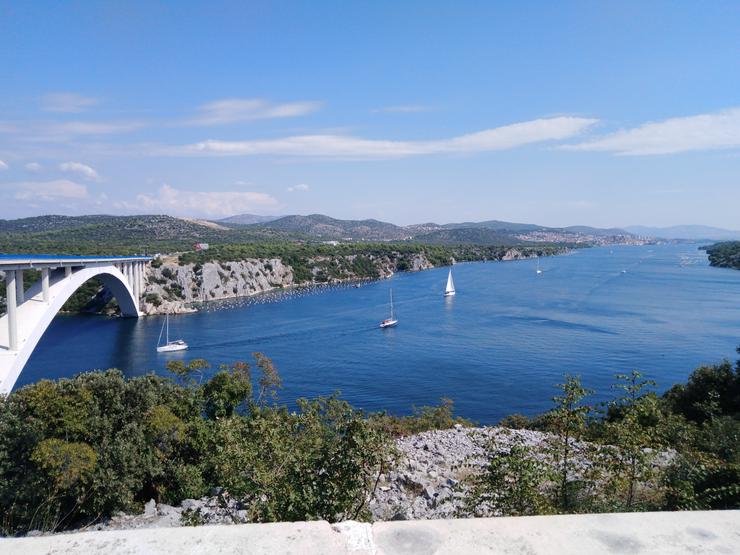 Bild 5: KROATIEN DALMATIEN ŠIBENIK Fewo1 Pers.4 in RASLINA